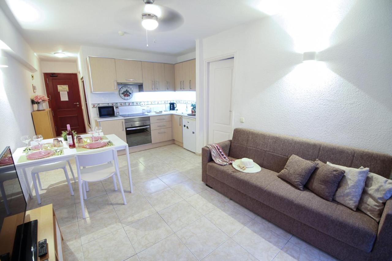 Hovima Luxury Apartment Адехе Екстериор снимка